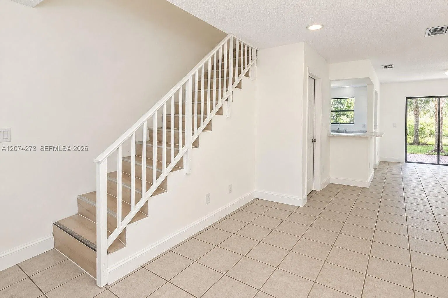 Coral Springs Sub No 1 — Photo 2