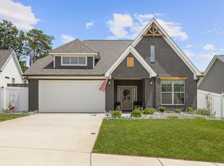 12192 Avery Pl, Soddy Daisy, TN 37379