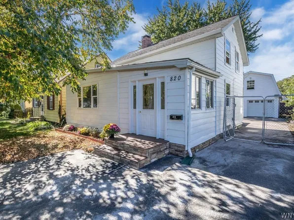 820 Sweet Home Rd, Amherst, NY 14226