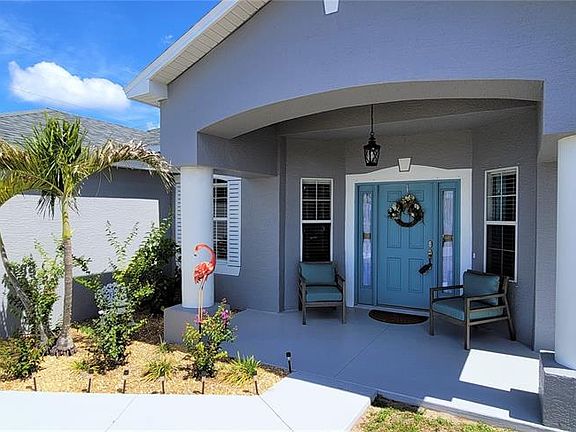 2nd image of 25122 Alicante Dr
