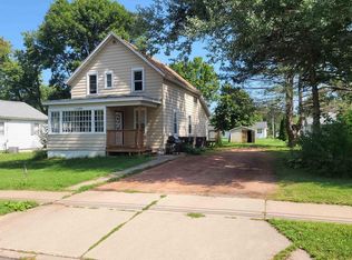 1107 E Blodgett St, Marshfield, WI 54449