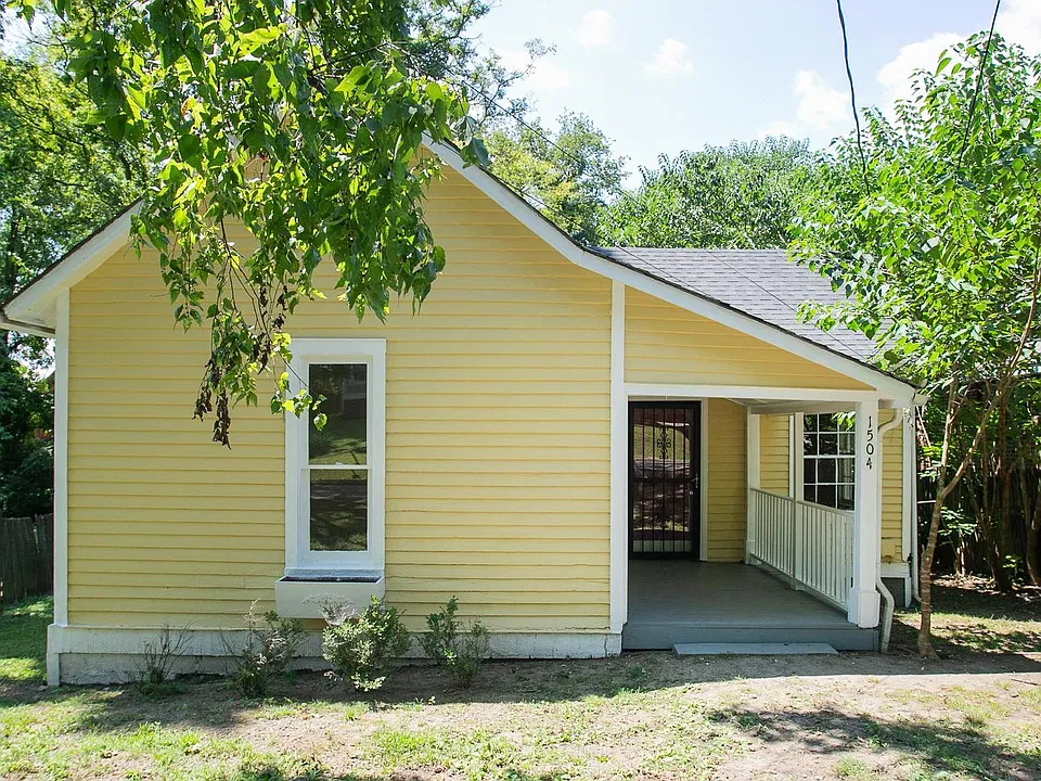 1504 Jones Ave