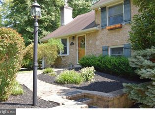 292 Holstein Rd, Conshohocken, PA 19428