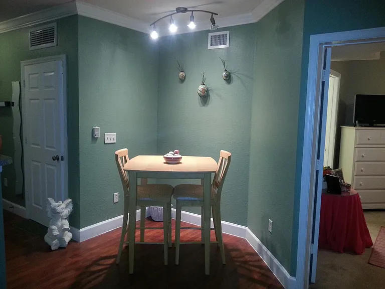Dining nook