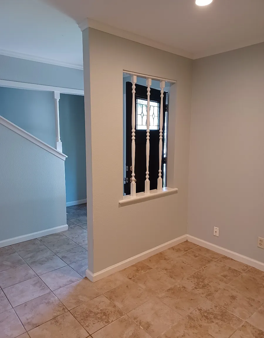 8707 Tradewind Dr — Photo 3