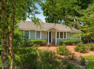 1128 Greenridge Rd, Jacksonville, FL 32207