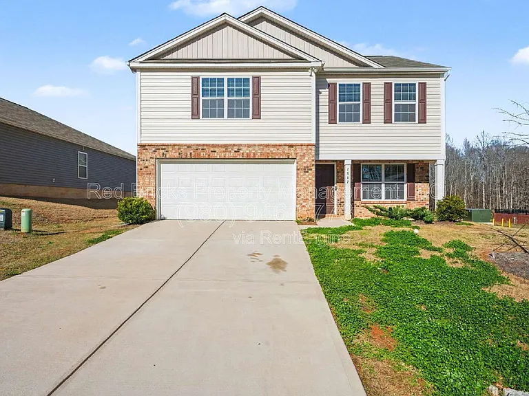 7847 Whispering Stream Dr — Photo 1