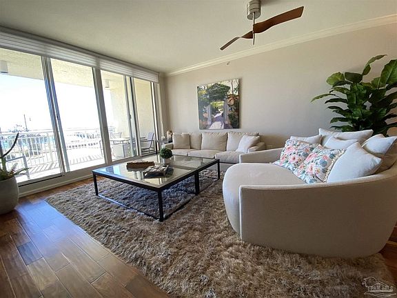 3rd image of 100099 Nelle Ave #206
