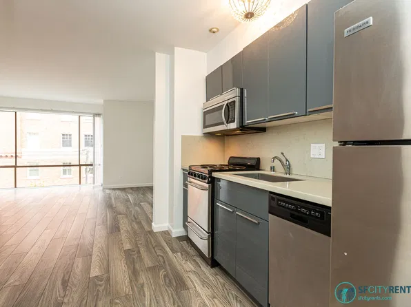 2302 Pacific Ave #304, San Francisco, CA 94115