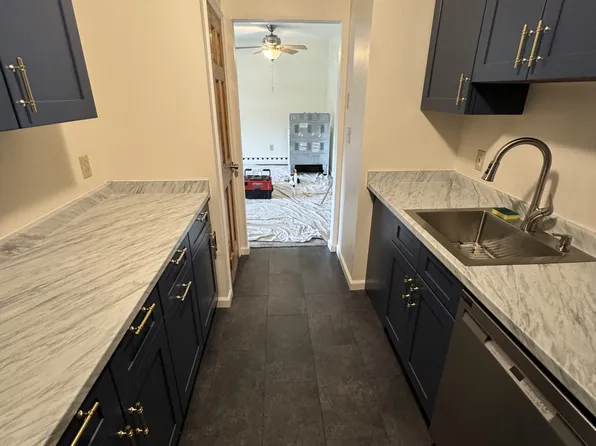 6 White Gate Rd, Wappingers Falls, NY