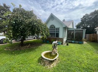 311 Woodland Park Cir, Mary Esther, FL 32569