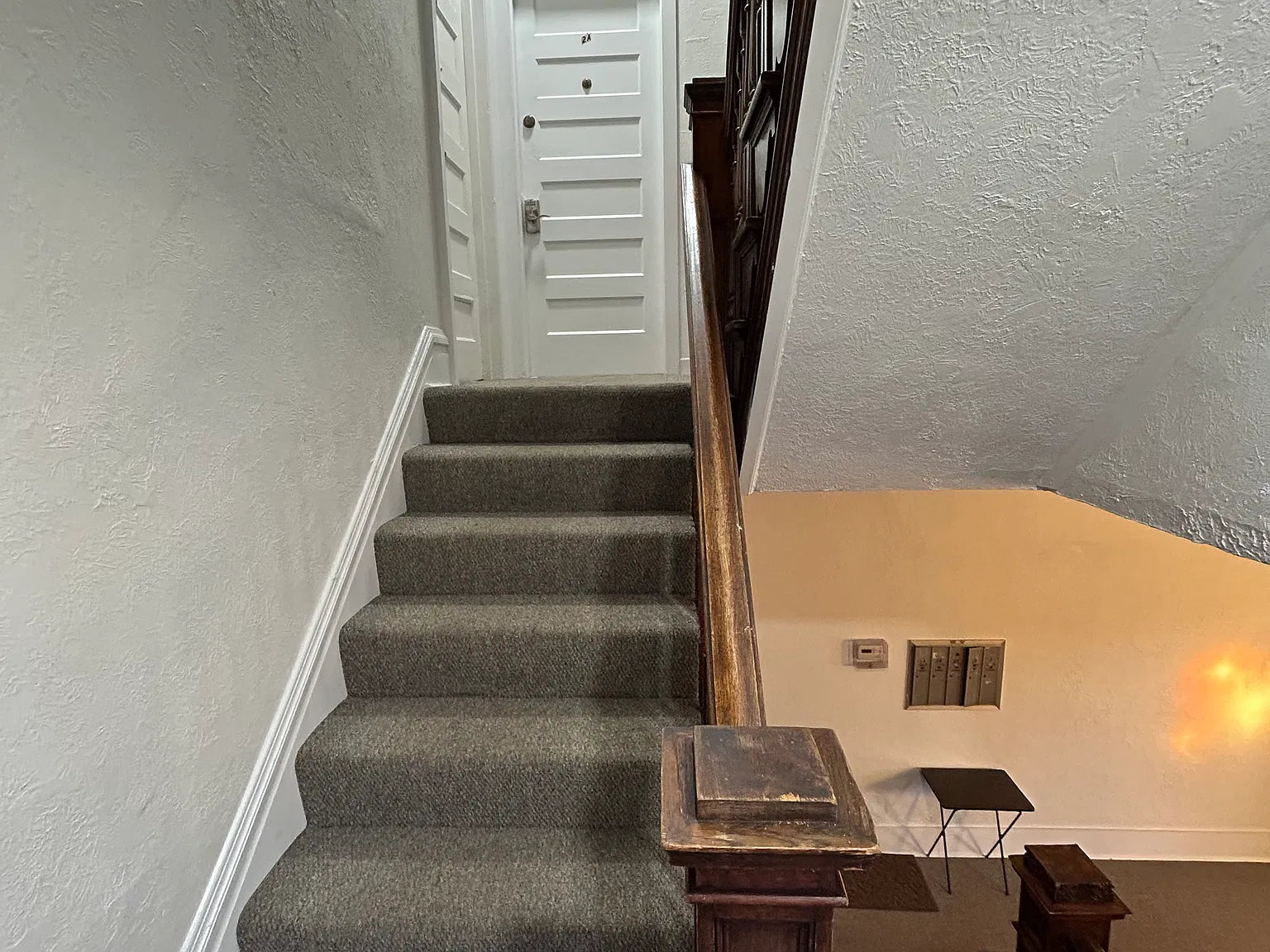1 bed, 1.5 bath, $885 — Photo 2