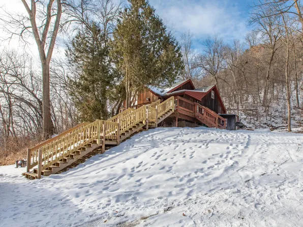 81010 E Main St, Winona, MN 55987