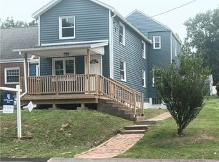 820 4th St, Oakmont, PA 15139
