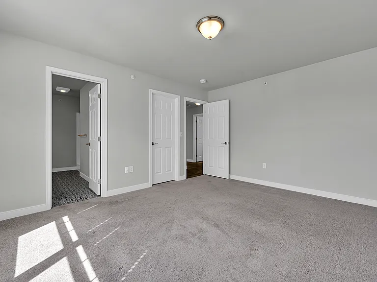 Photos and Floorplan are of a similar unit. Actual unit is 2nd floor and vary's slightly in layout.