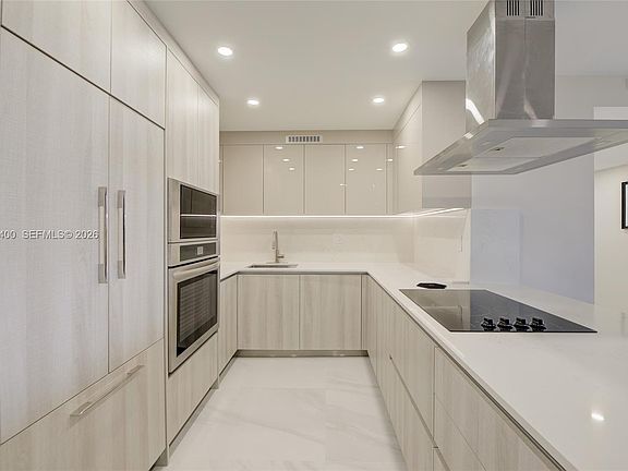2nd image of 600 Three Islands Blvd APT 403