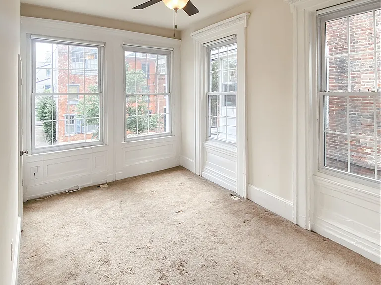 1510 Pine St #2R — Photo 7