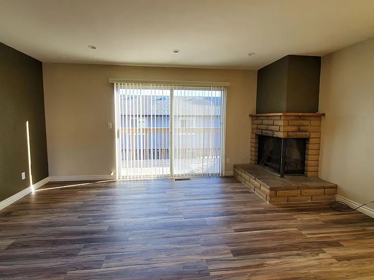 2108 Fairchild Way — Photo 7