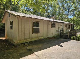 56 Hickory Hollow Ln, Franklin, NC 28734