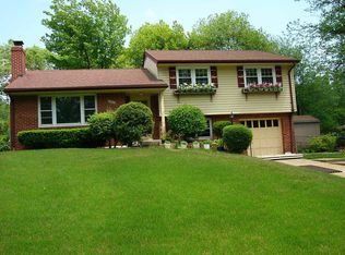 6741 Bostwick Dr, Springfield, VA 22151