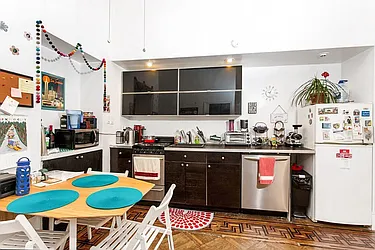 Rented by Living New York