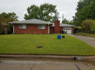 957 Yale Dr, Bartlesville, OK 74006