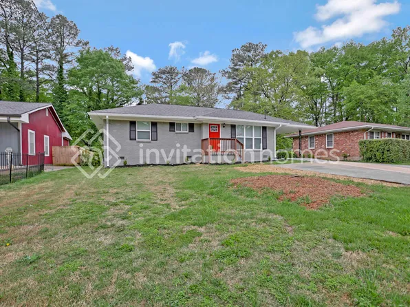 2145 Green Forrest Dr, Decatur, GA 30032