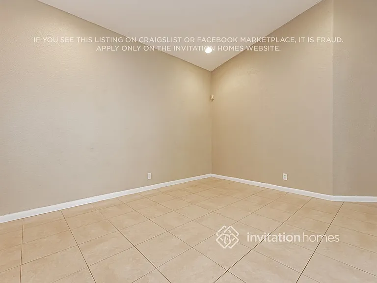 2448 Sandy Cay — Photo 11