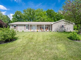 721 Castleton Dr, Greencastle, IN 46135