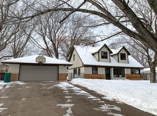 65 Hackberry Hl, Long Lake, MN 55356