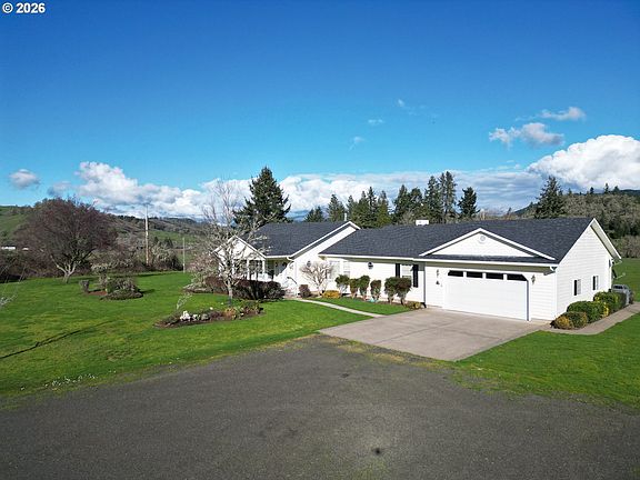 2nd image of 221 Foster Ln