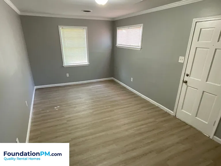 2851 Knightway Rd — Photo 6