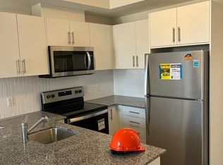 103 Roger St N #303, Waterloo, ON N2J 0G2