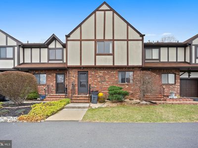 18 Hastings Ct, Ewing, NJ, 08628