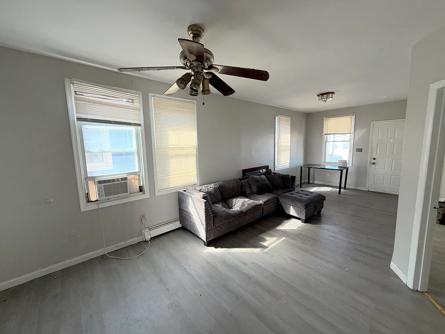 2 bed, $1,650 — Photo 3