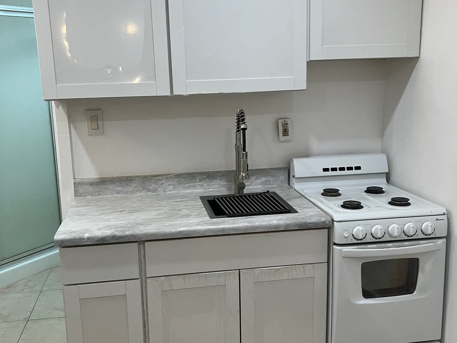 2975 Sacramento Ave — Photo 1