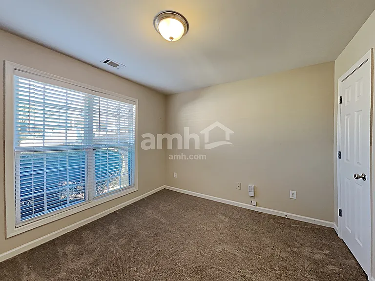 3815 Hawk Tail Dr — Photo 13