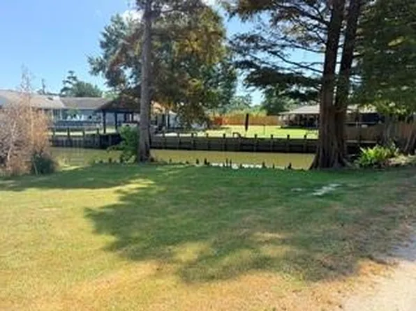 Patrica Dr, Springfield, LA 70462