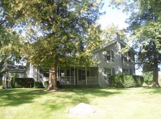 27595 Johns Rd, Wixom, MI 48393