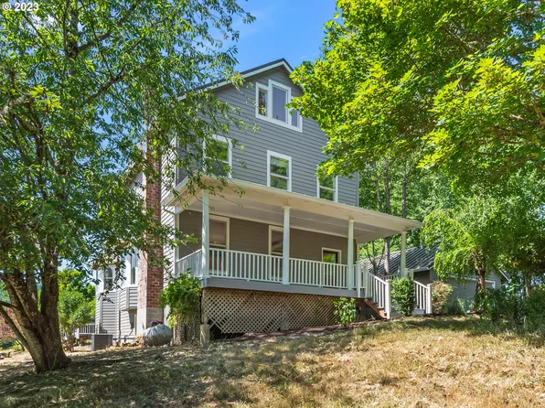 32762 Bellcrest Rd, Scappoose, OR 97056