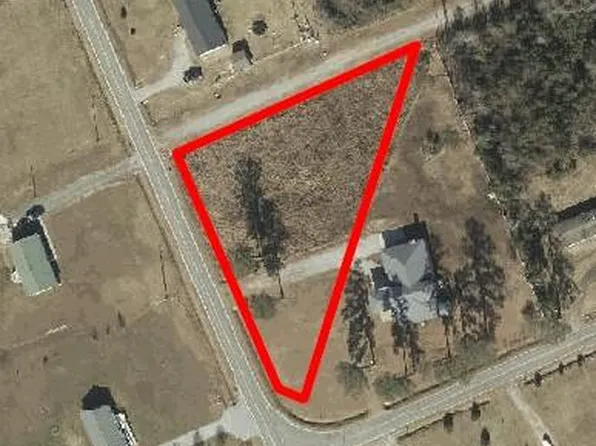 98 Paige Riddick Rd, Gates, NC 27937