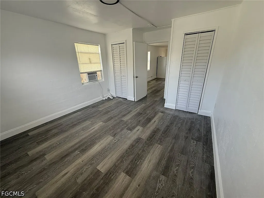 2 bed, 1.0 bath, 580 sqft, $1,000 — Photo 1
