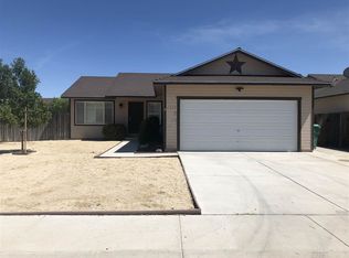 1214 Jacob Ln, Fernley, NV 89408