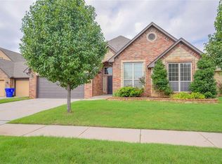 3004 Pine Hill Rd, Norman, OK 73072