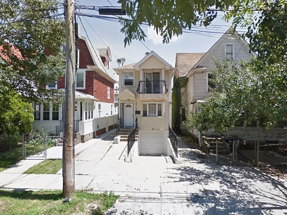 107-05 Pinegrove St #1