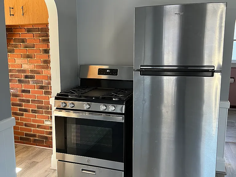 6 Robin St #1 — Photo 7