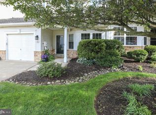 180 Progress Dr, Doylestown, PA 18901