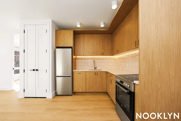 Rented by Nooklyn NYC LLC | media 47