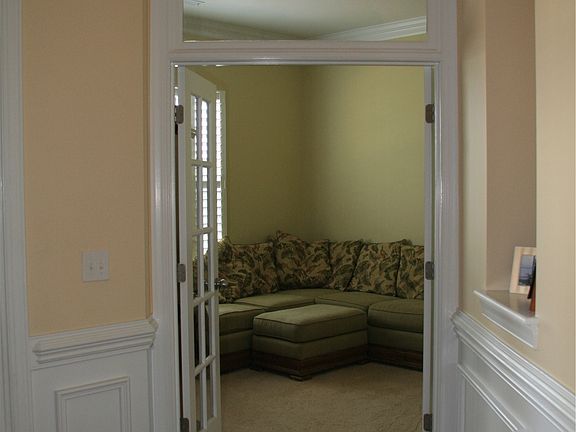 Formal living room or study