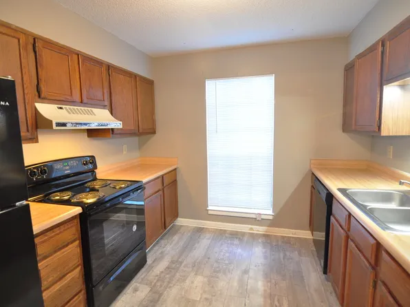 Wynterhall 2606, 2606 Wynterhall Dr #C, Huntsville, AL 35803